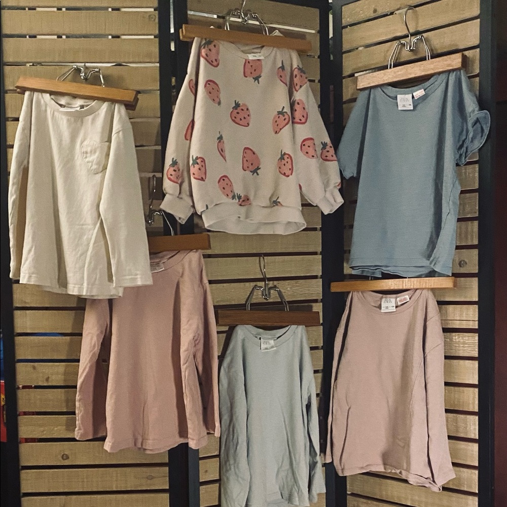 Cute 3T/4T Child’s Clothing: Zara, Baby Gap, Assorted